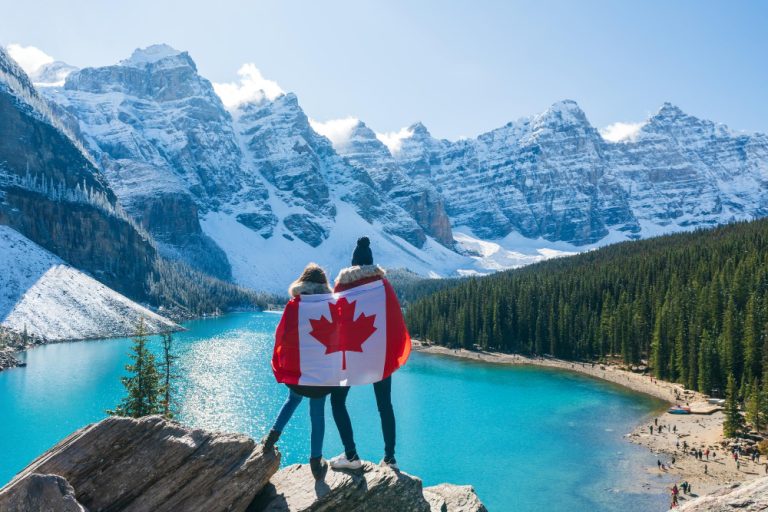 Viajar a Canadá desde España: cuáles son los requisitos para hacerlo